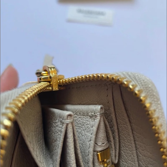 NWT Balenciaga Wallet - Picture 6 of 9